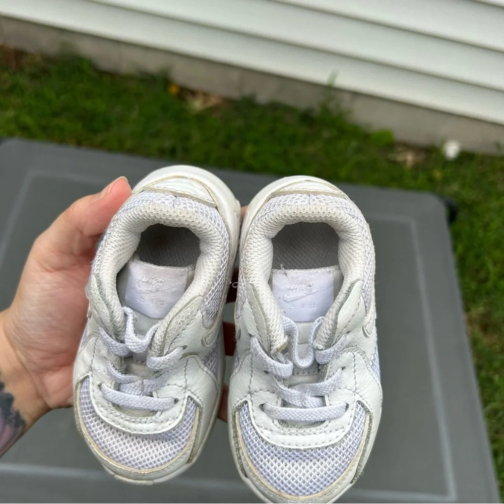 Toddler‎ Nike Air Max in white size 5